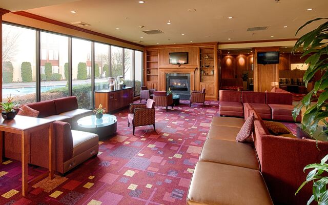 Red Lion Hotel & Conference Center - Seattle/Renton