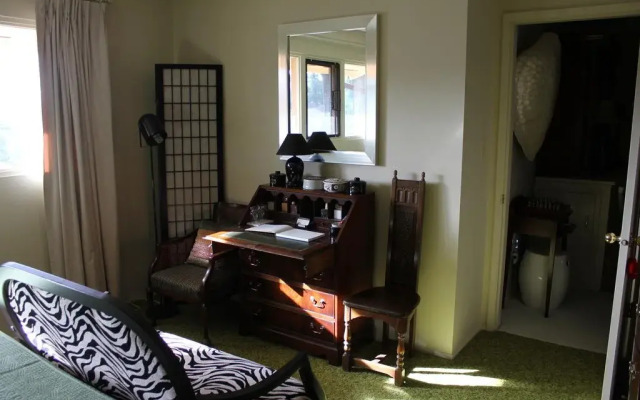 Sequoia House