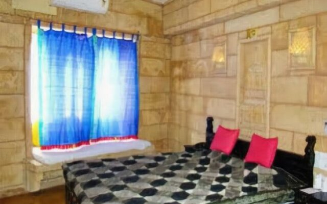 Vista Rooms at Patwa Haveli Road