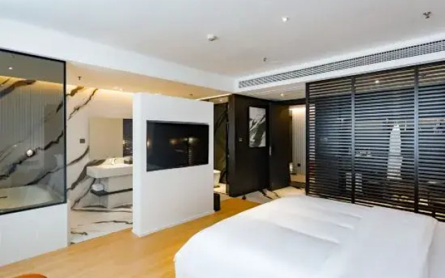 Upper floor hotel
