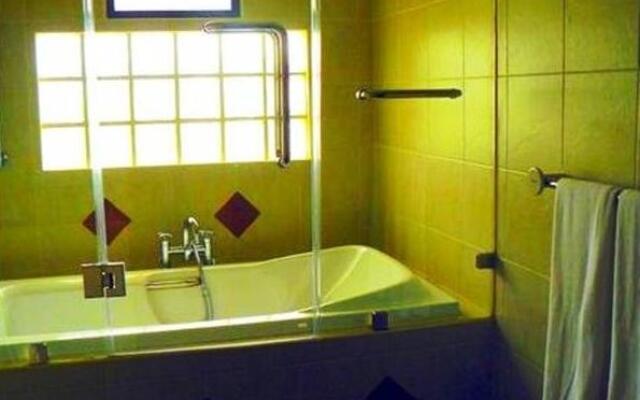 Rouge Service Apartment