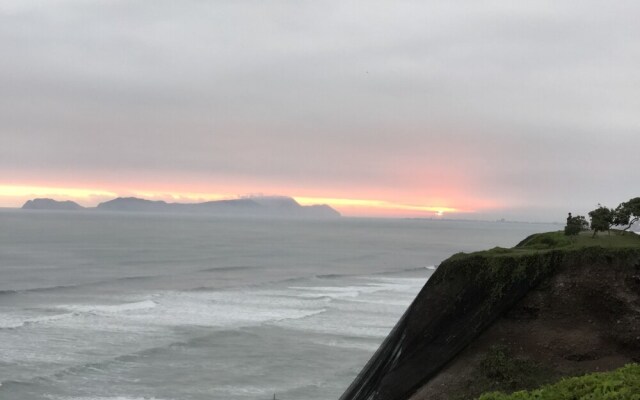 Private Suite Apartment in Miraflores