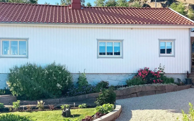 8 Person Holiday Home in Brastad