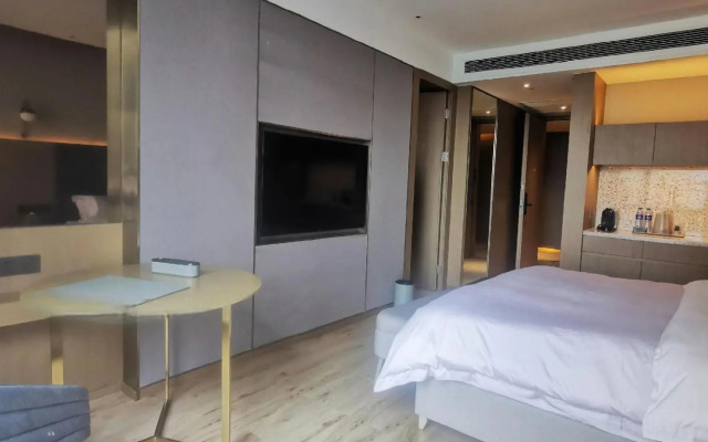 Kingdom Shuyue Hotel