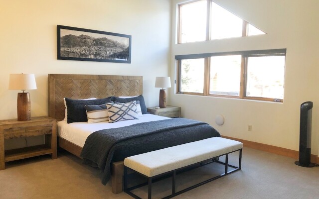 Bear Creek Lodge 407 4 Bedroom Condo by Alpine Lodging Telluride