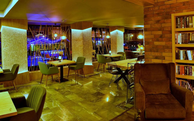 Prince Apart Hotel