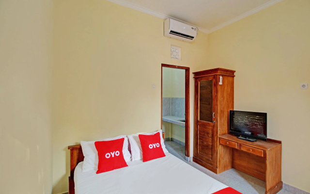 OYO 92952 Nirmala Guest House