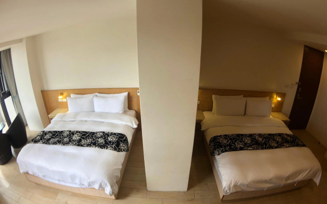 Ming Yue Hu Lakeview BnB