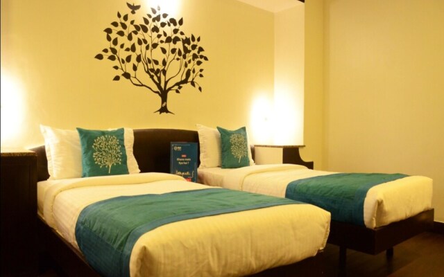 OYO 2161 Hotel Ashray