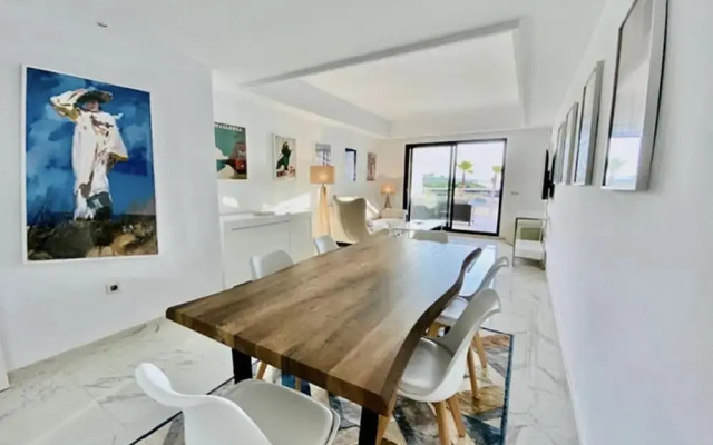 Premium Luxury-casares Del Mar-seaside Apartment