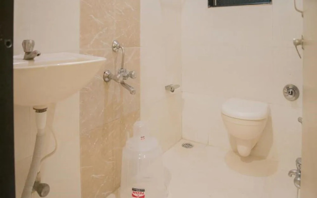 OYO 4185 Hotel Sachin Excellency