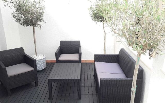 Downtown Park Suites