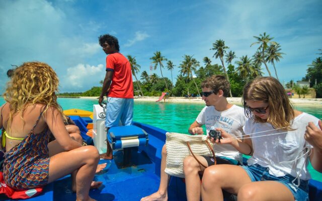 Huraa East Inn