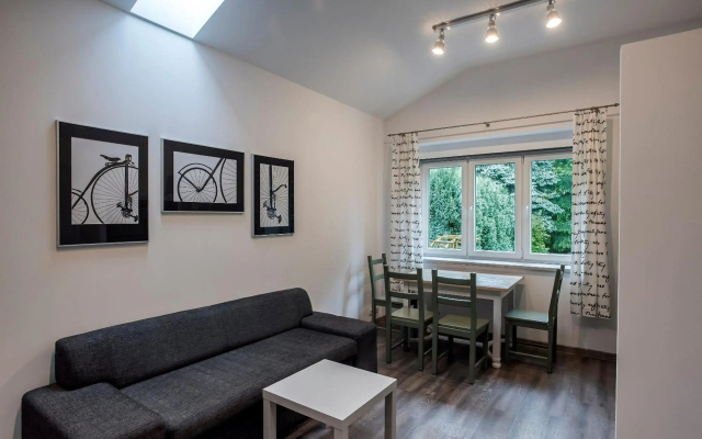 Green House - Two Bedroom Apartment