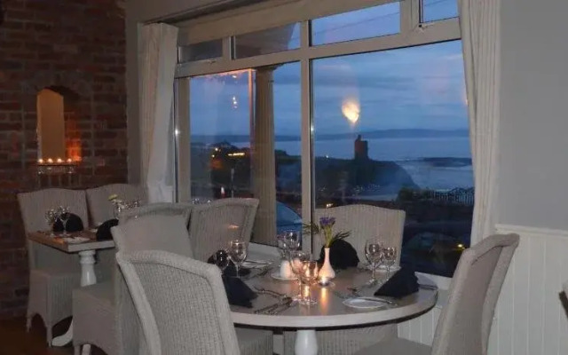 Cliff House Hotel
