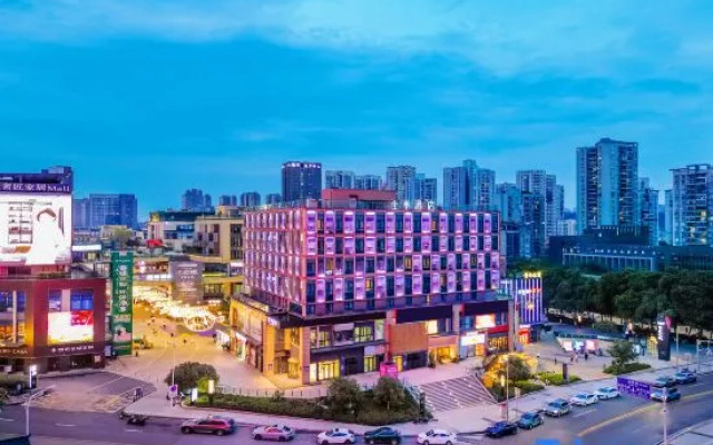 Ji Hotel (Chongqing Yuanyang Yuanboyuan)