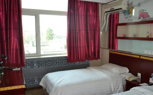 Huguosi Hotel
