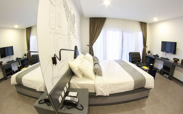 Hotel Records