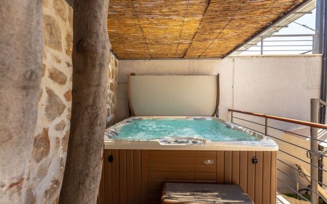 Hedera Estate, Hedera A55