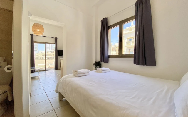 Geula Beach Boutique Apartments