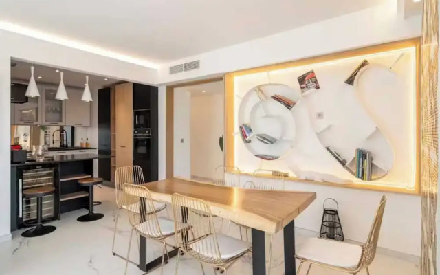 Modern Apartment - 3br- 6P - Palm Beah