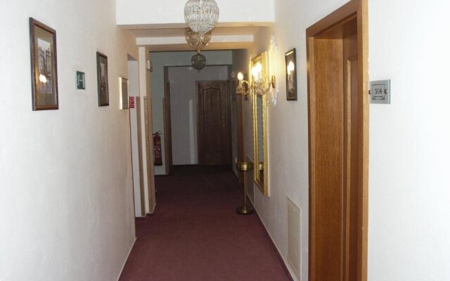 Vysehrad Hotel