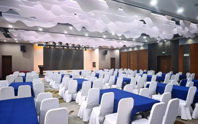 【locals】Taian Taishan District Baolongcity Square