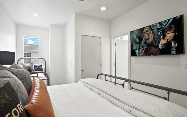 Live in Fantasy at Disney in the Desert!