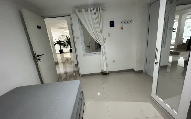 OYO 93721 RuPA Near LRT Velodrome 2 Rawamangun