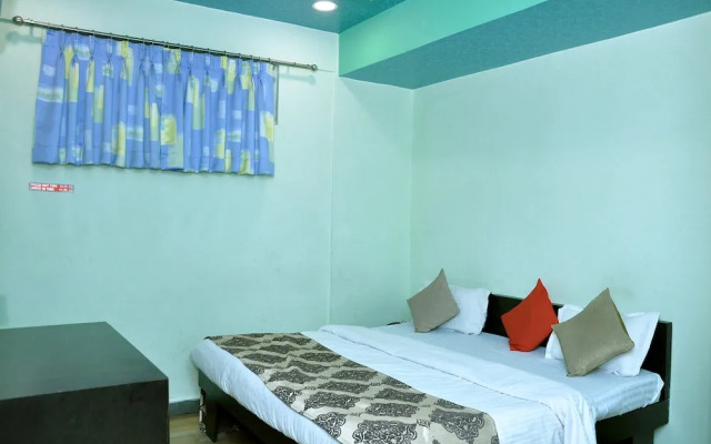 Ganpati Hotel