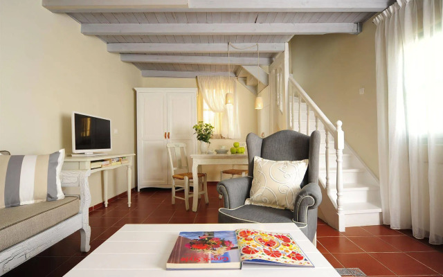 Mythos Suites Boutique Hotel