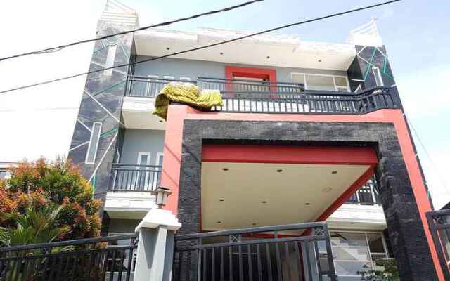 RedDoorz near E Walk Mall Balikpapan