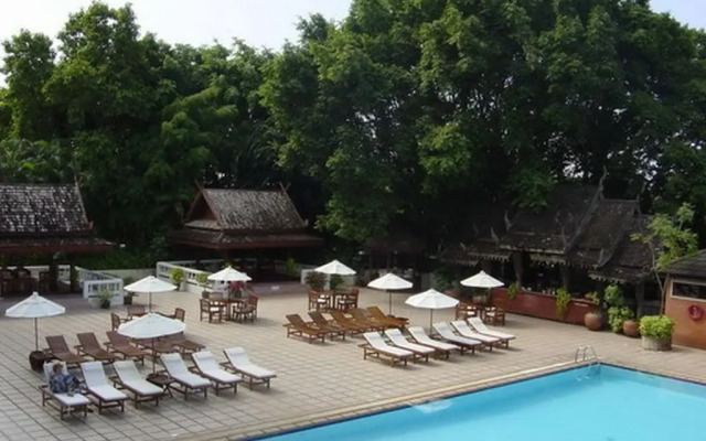 Chiang Mai Plaza Hotel