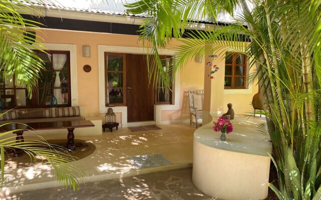 Allamanda Oleander Suite by YourHost