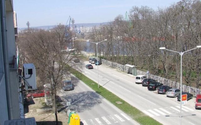 Asparuhov Guest Rooms
