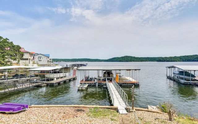 Pet-friendly Lake of the Ozarks Gem!