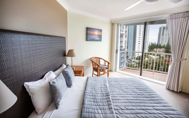 Bel Air on Broadbeach – Guest Rooms – Gold Coast