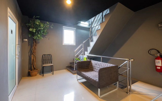 Ari Story Hostel - Adults Only