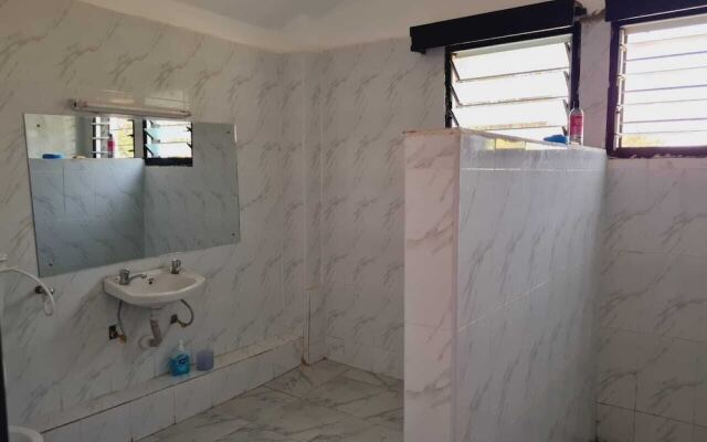 Lux Suites Sanuna Villas Diani