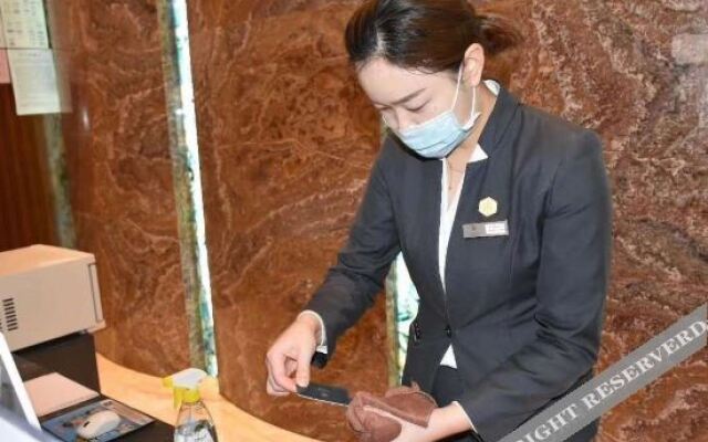 Qing Shan International Hotel