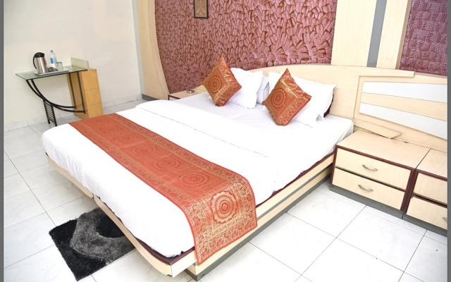 Hotel Ravi Kiran Executive
