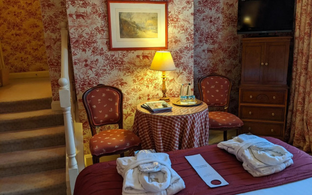 Cotswold Lodge Hotel