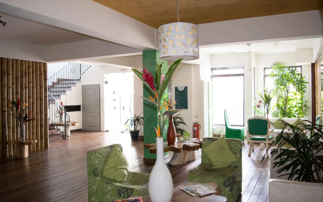 Cocoon Hotel