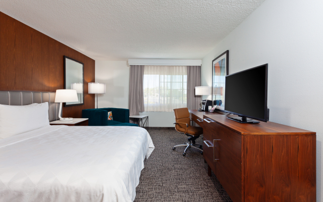 Holiday Inn Hotel & Suites San Mateo-San Francisco SFO, an IHG Hotel