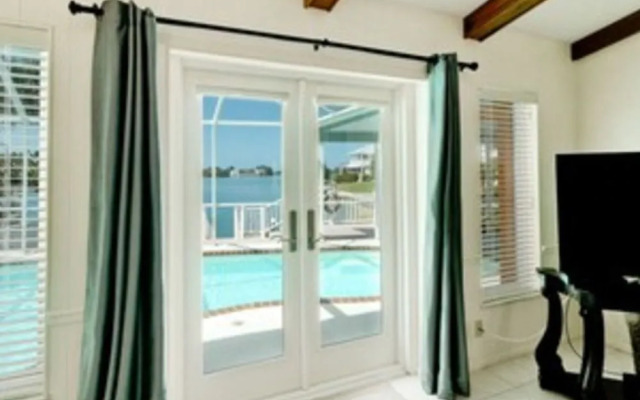 623 Ivanhoe Lane by RedAwning