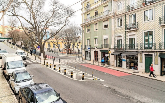 Alfacinha Apartment