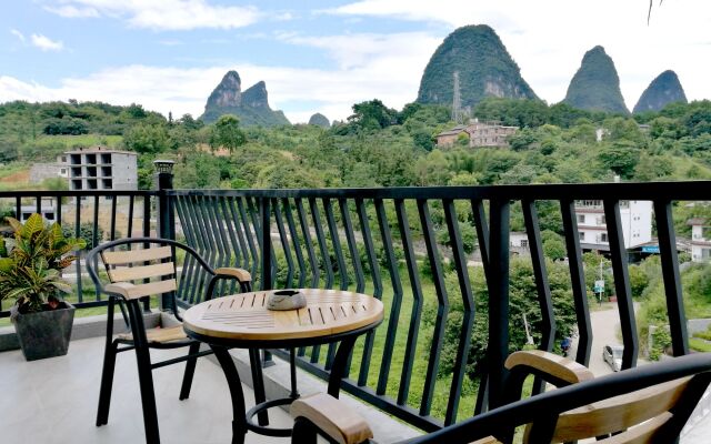 The Bamboo Leaf Yangshuo