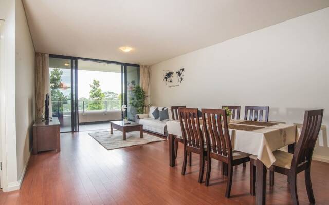 Lovely Apartment In Gordon Near Train Station