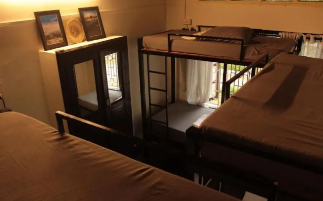 Piggy Hostel Varkala (formerly Short Giraffe)
