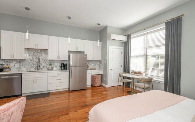 Findlay Market Suite 5